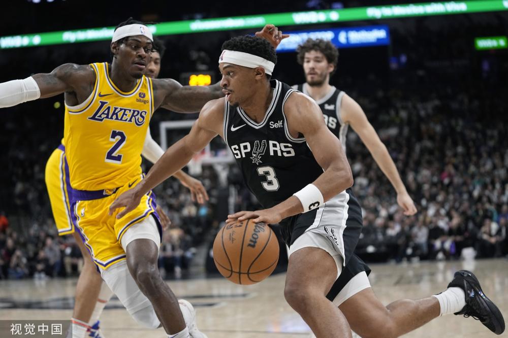 里夫斯与湖 里夫斯与湖